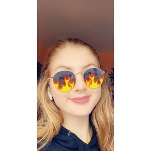 Meet your Posher, Jolie